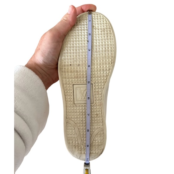 Louis Vuitton White Front Row Sneakers - Picture 11 of 11